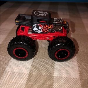BRAND NEW Bone Shaker Hot Wheels Monster Truck